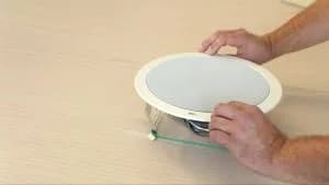 AXIS C2005 from AXIS COMMUNICATIONS - network horn speaker - image 2