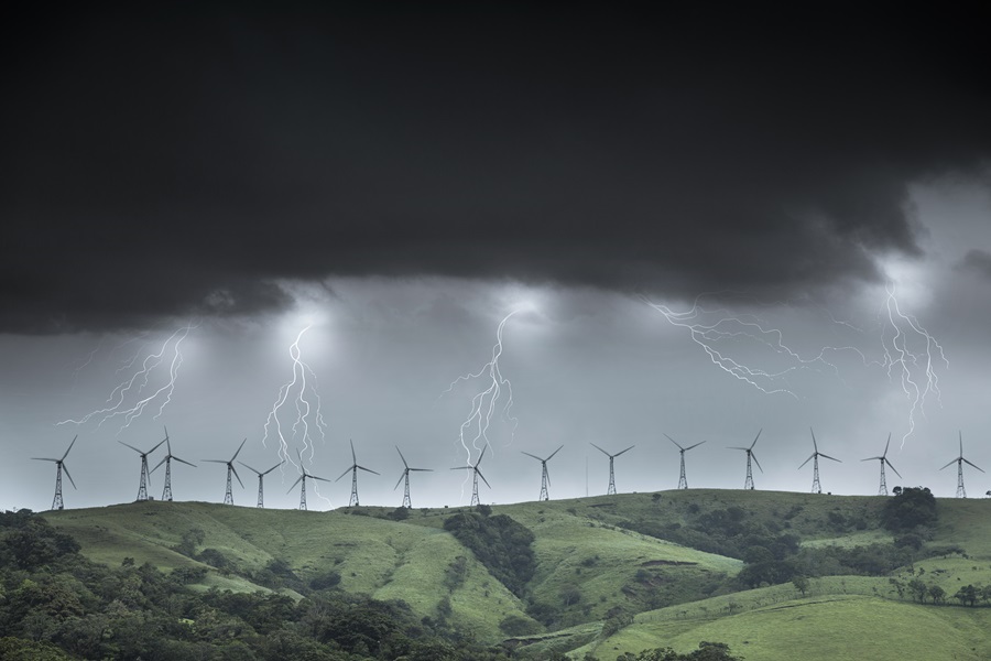 Proteção ininterrupta de perímetros em qualquer condição climática com a Aeon Security